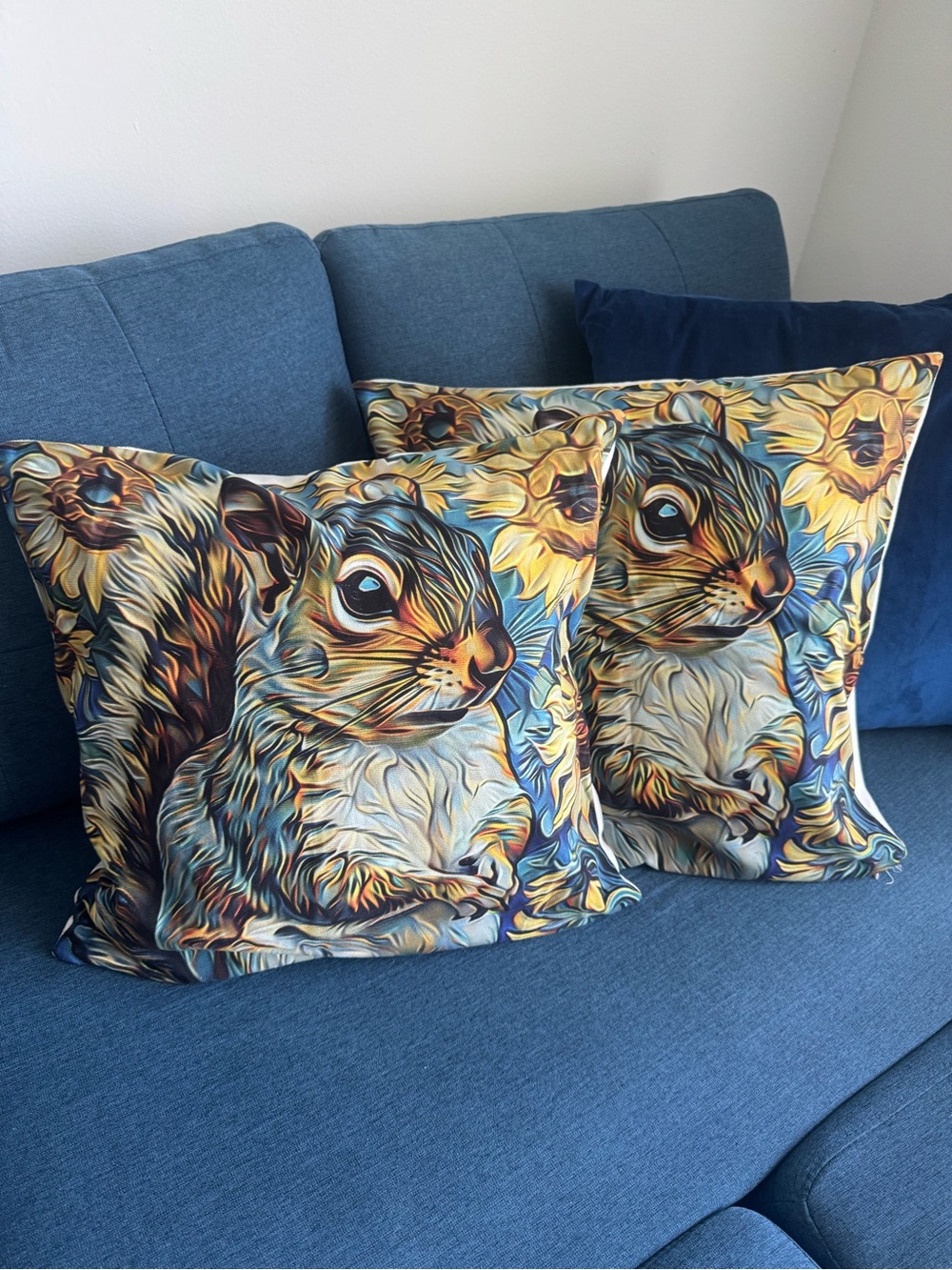 Squirrel Throw Pillow Cover (18' x 18')